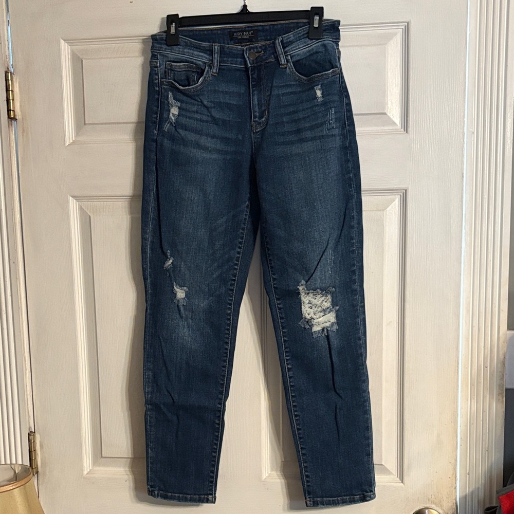 Judy Blue Dark Blue Distressed Boyfriend Jeans